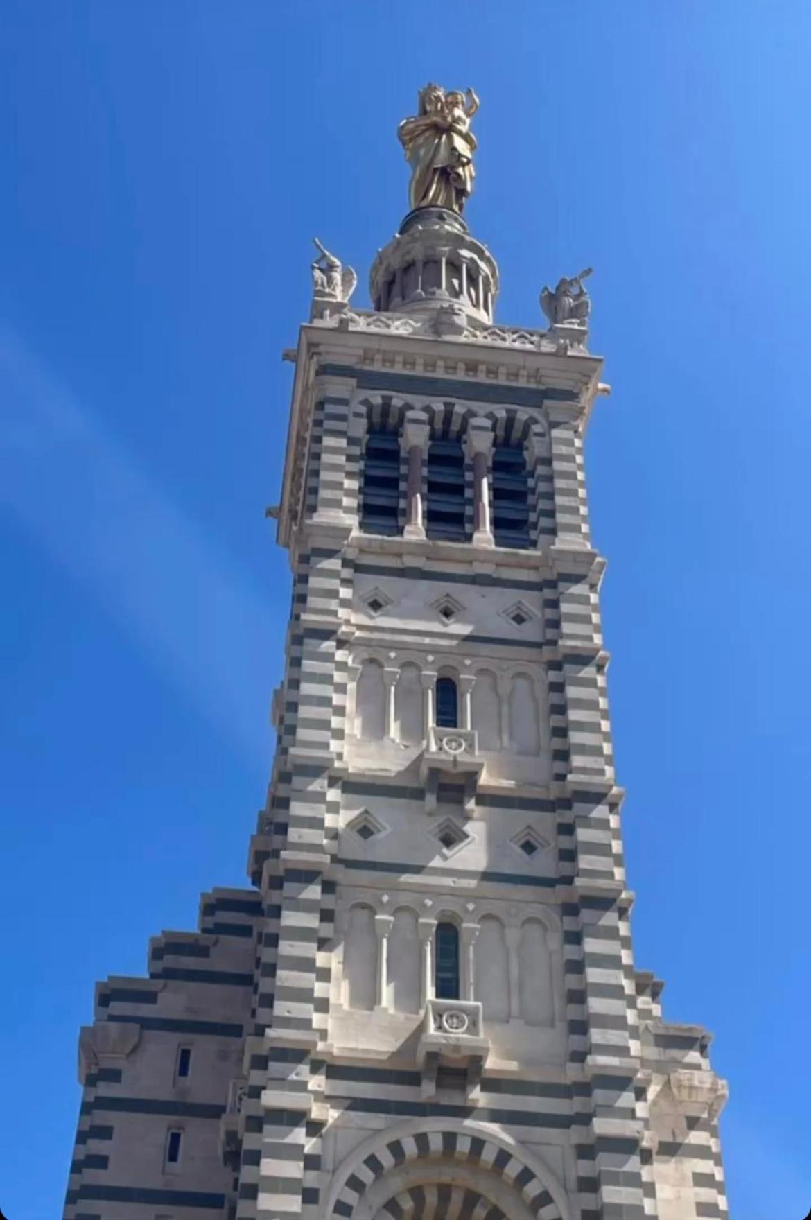 Beau Duplex Sur Le Vieux Port Apartment Marseille Luaran gambar