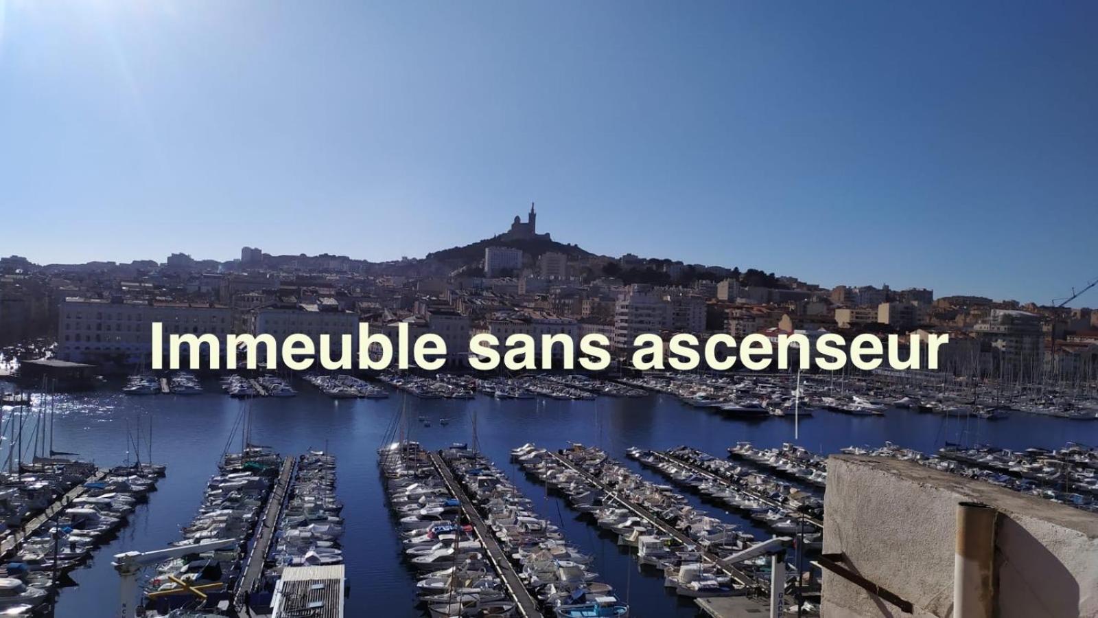 Beau Duplex Sur Le Vieux Port Apartment Marseille Luaran gambar